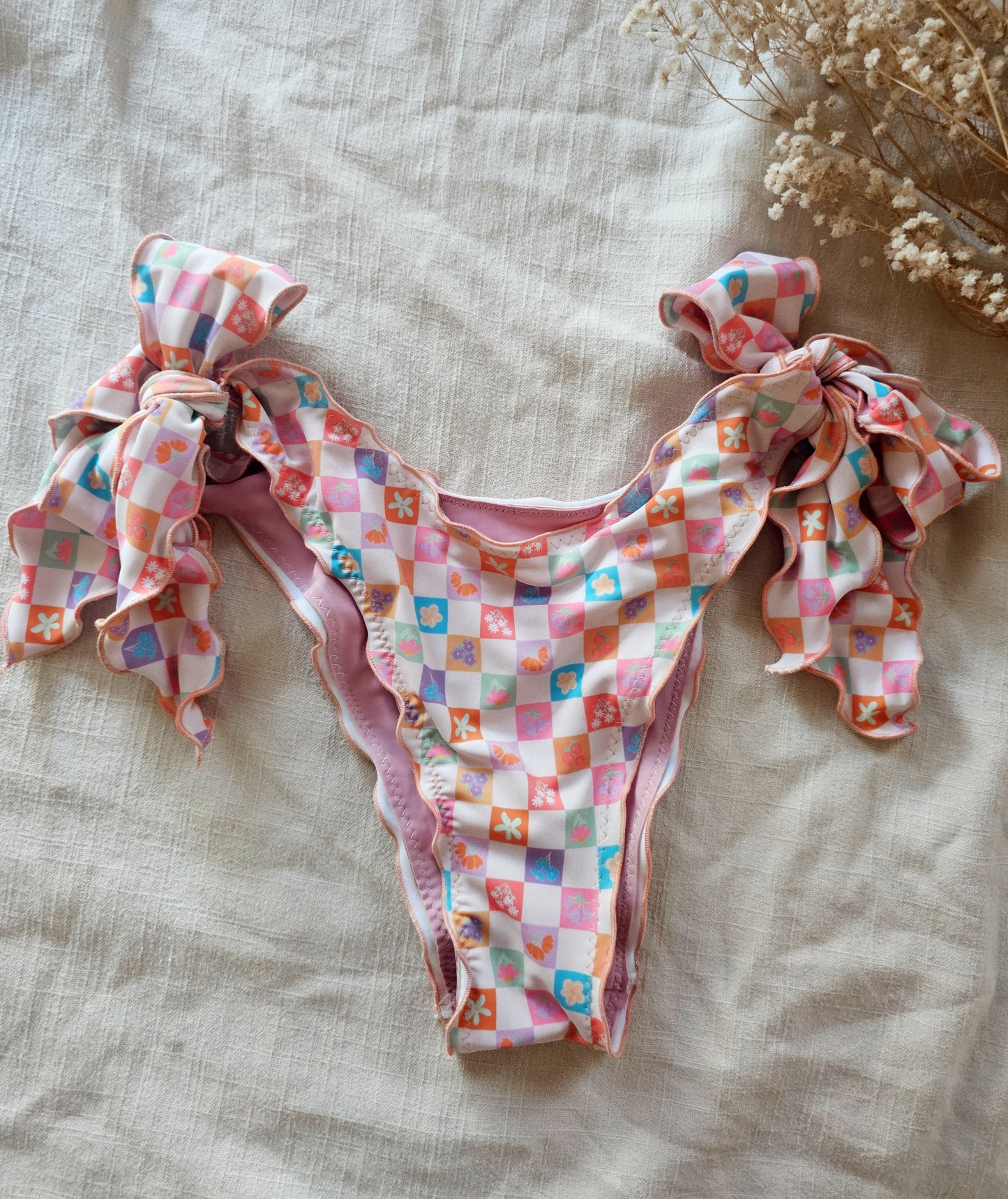 Womens chunky bow bikini bottoms